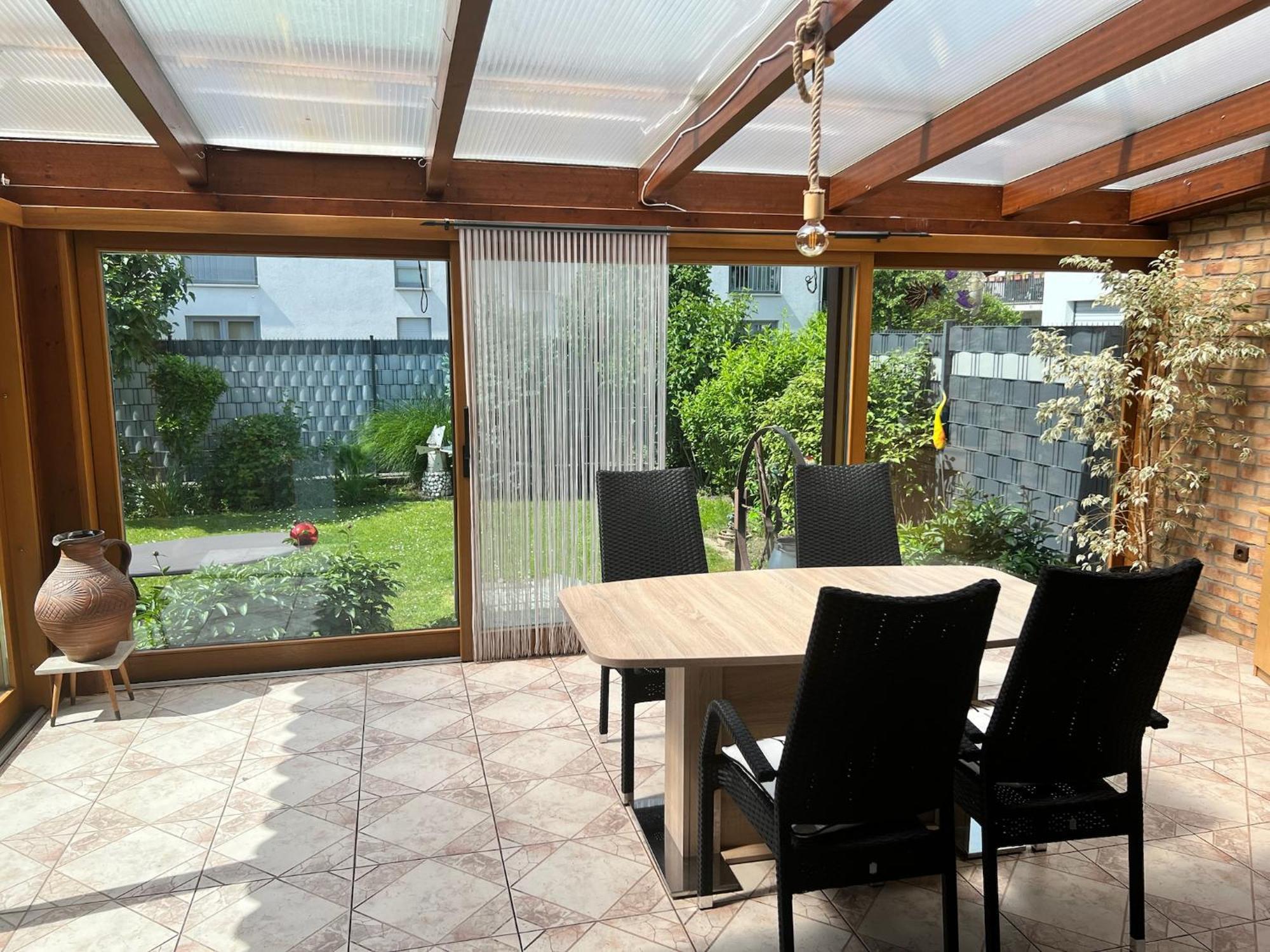 Ferienhaus Mit Garten Hürth Esterno foto